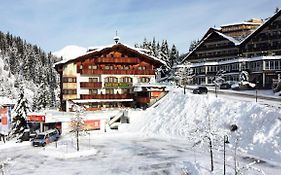 Hotel Almhof Hochfügen